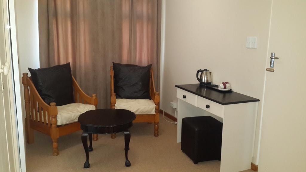 Victoria Hotel Bredasdorp Pokoj fotografie